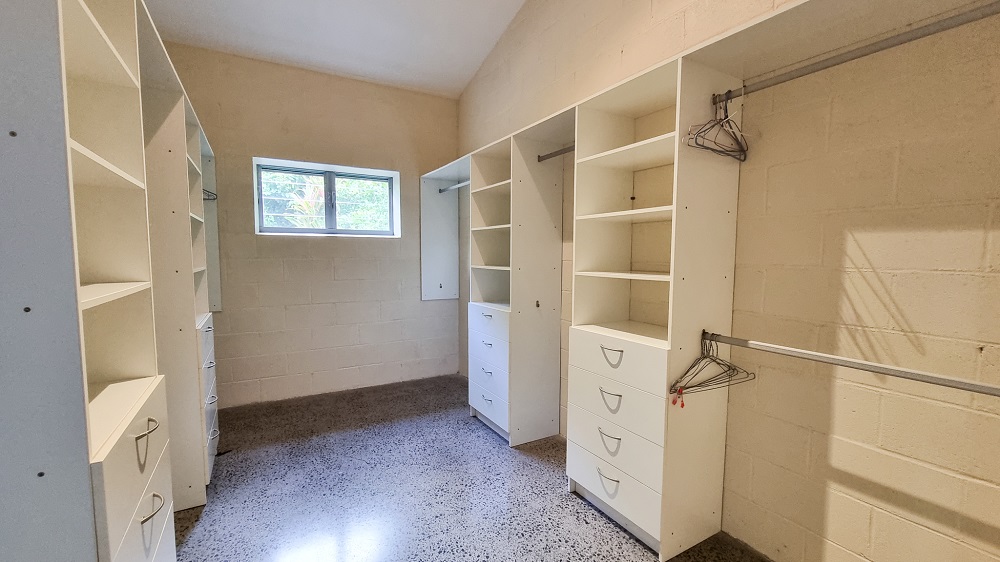 rental house master wardrobe